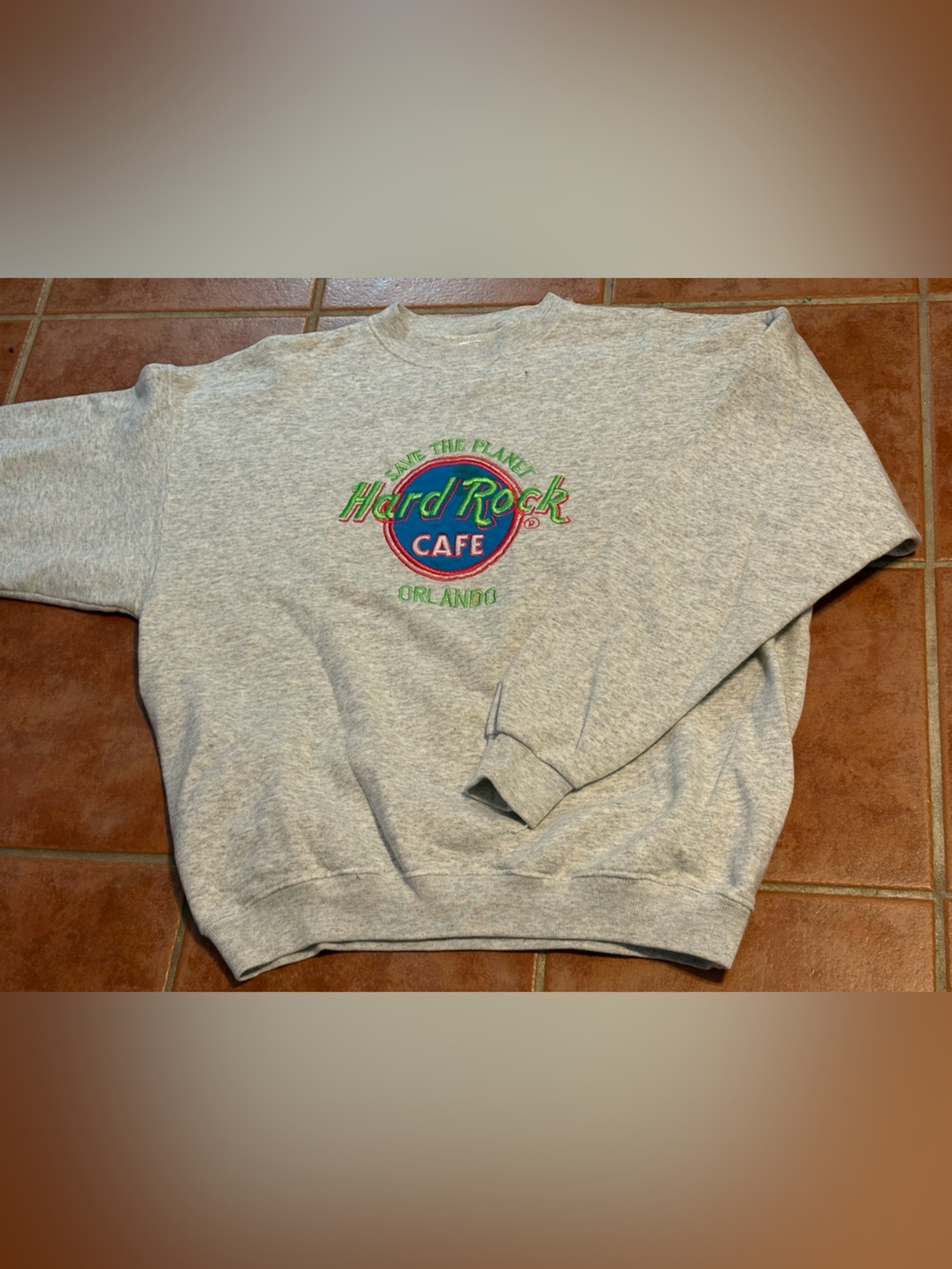 Hard Rock Cafe Orlando Grey xl Sweatshirt with Multicolor Logo